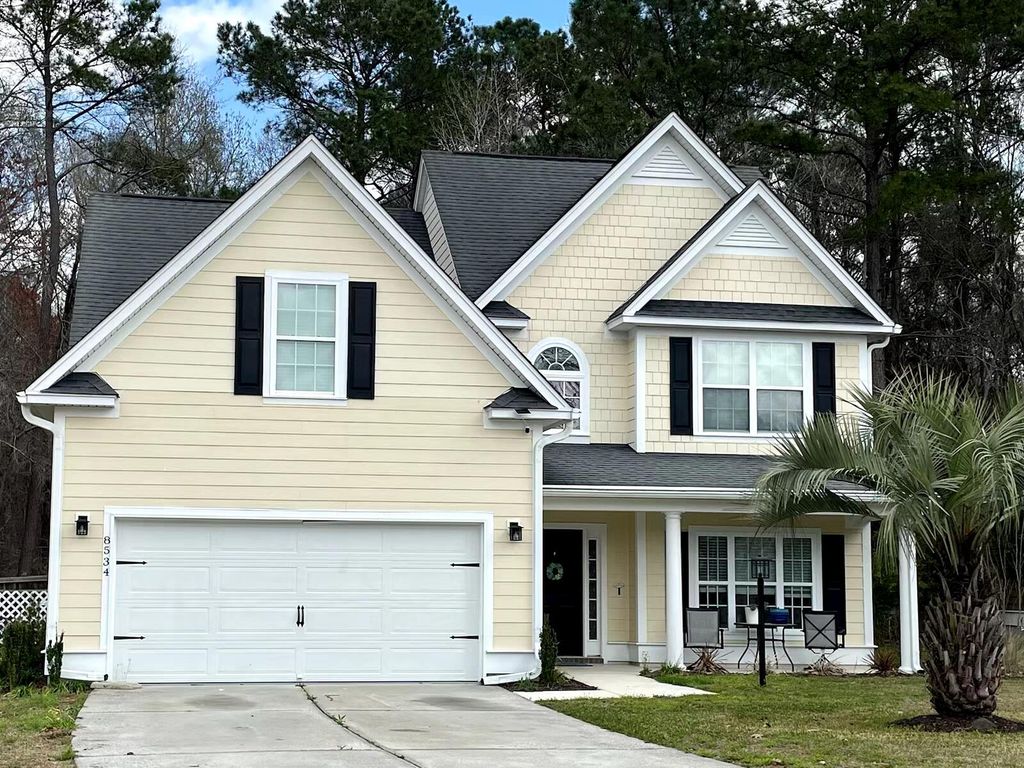 8534 Sentry Circle, North Charleston, SC 29420