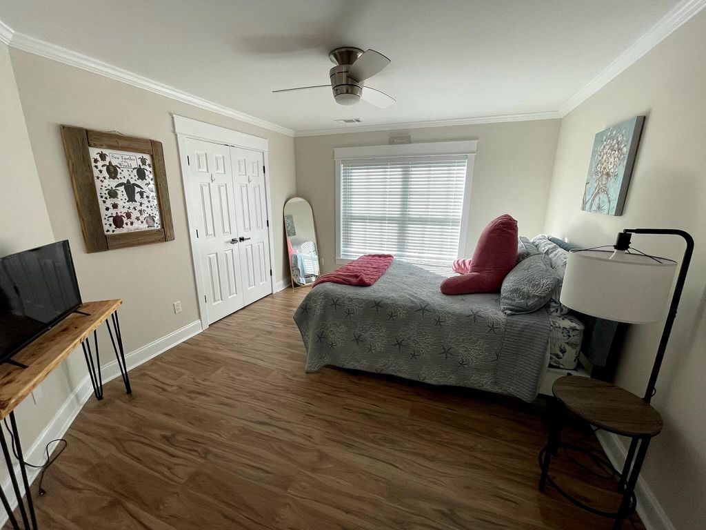 Image 25 of property listing at 8534 Sentry Circle, North Charleston, SC 29420