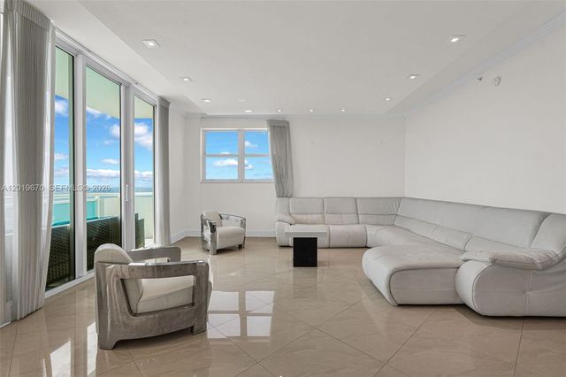 3001 S Ocean Dr 1611, Hollywood, FL 33019