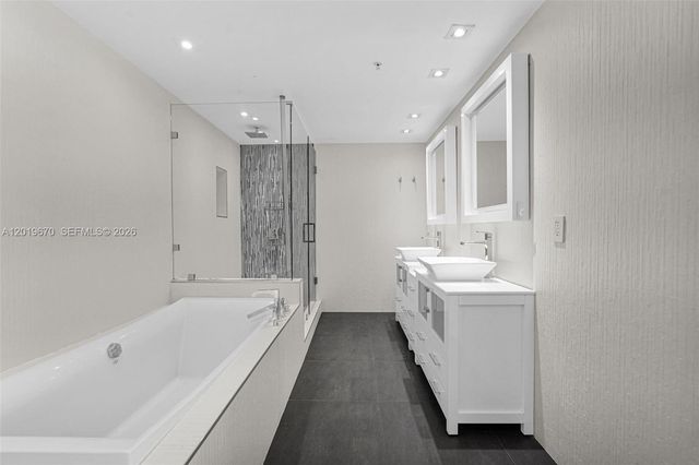 3001 S Ocean Dr 1611, Hollywood, FL 33019