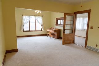 320 3rd Street, Reasnor, IA 50232