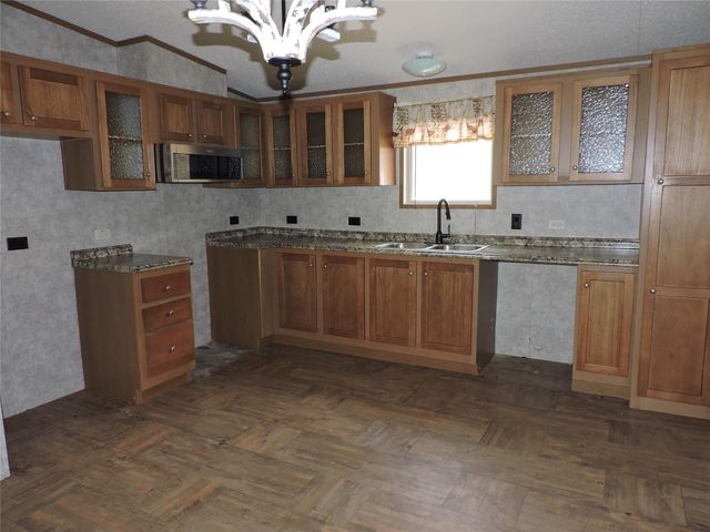 4110 Jeanette Lane, Conroe, TX 77303