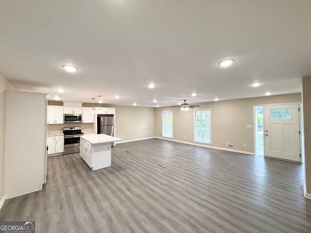 3680 Springside Lane, South Fulton, GA 30349