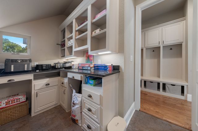 594 Turner Warnell Road, Mansfield, TX 76063