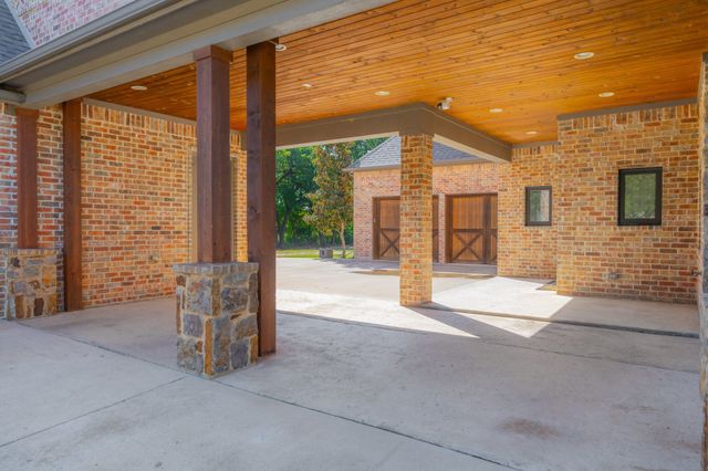 594 Turner Warnell Road, Mansfield, TX 76063