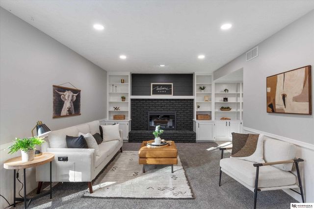 13006 S 35th Street, Bellevue, NE 68123