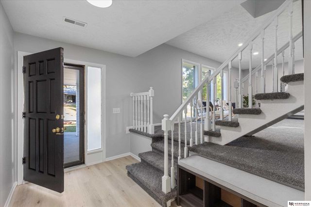 13006 S 35th Street, Bellevue, NE 68123