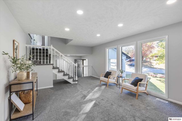 13006 S 35th Street, Bellevue, NE 68123