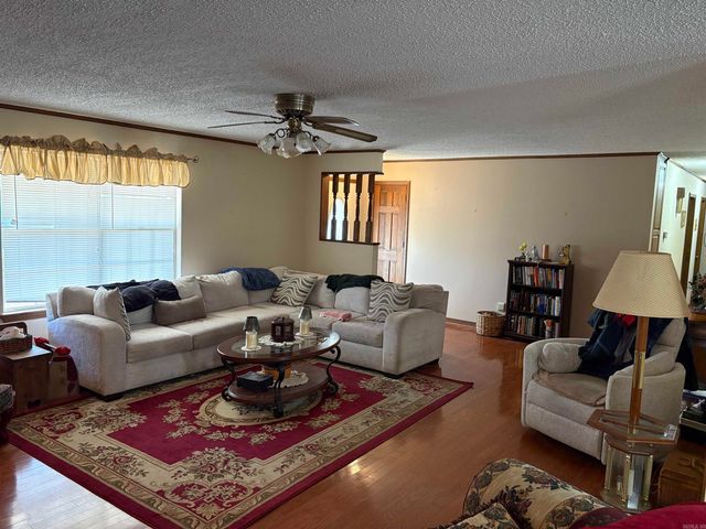 1470 College, Conway, AR 72034