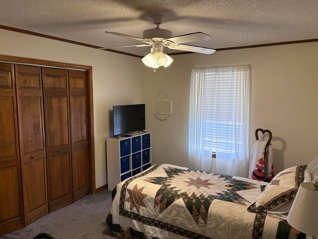 1470 College, Conway, AR 72034