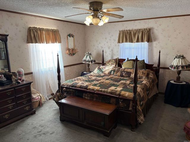 1470 College, Conway, AR 72034