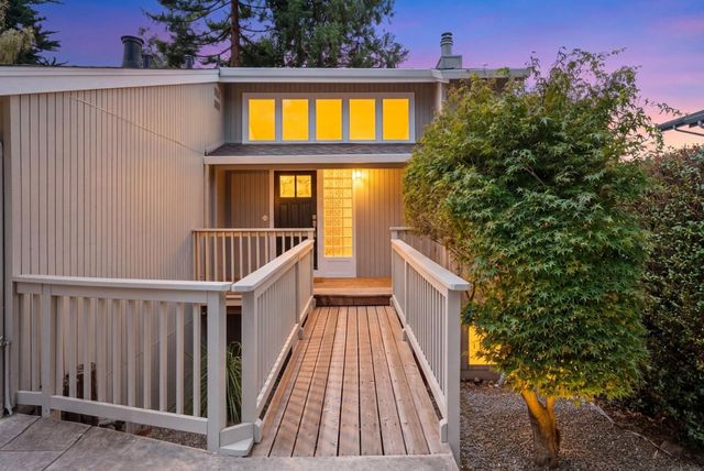 530 Clubhouse Drive, Aptos, CA 95003