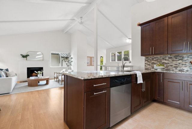 530 Clubhouse Drive, Aptos, CA 95003