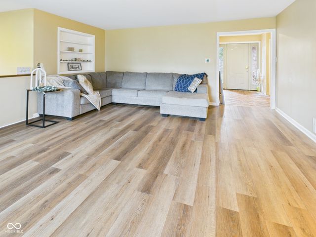 307 N Winthrop Road, Muncie, IN 47304