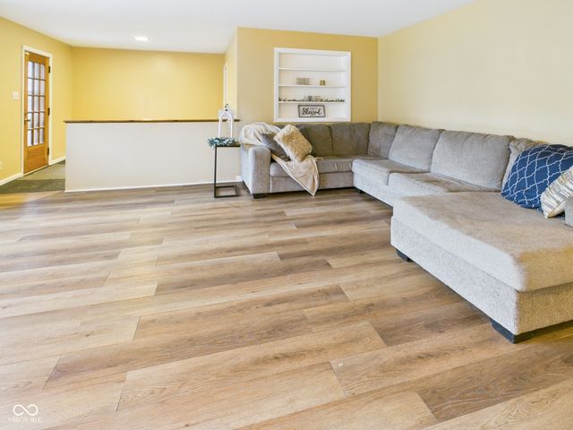 307 N Winthrop Road, Muncie, IN 47304