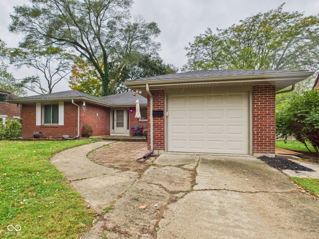 307 N Winthrop Road, Muncie, IN 47304