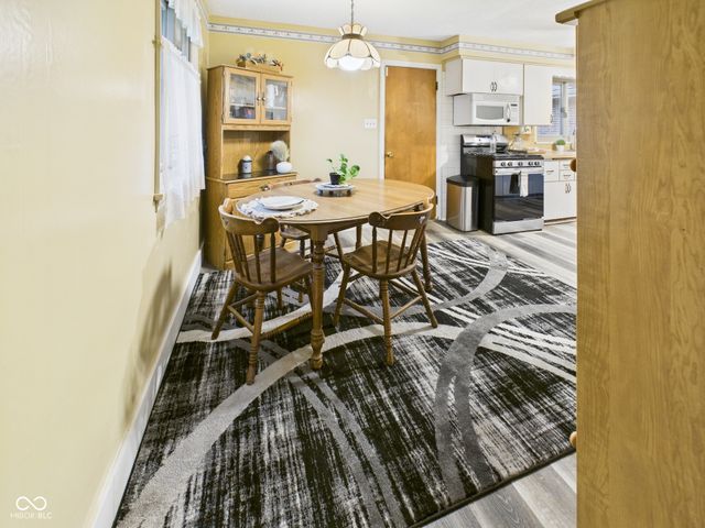 307 N Winthrop Road, Muncie, IN 47304