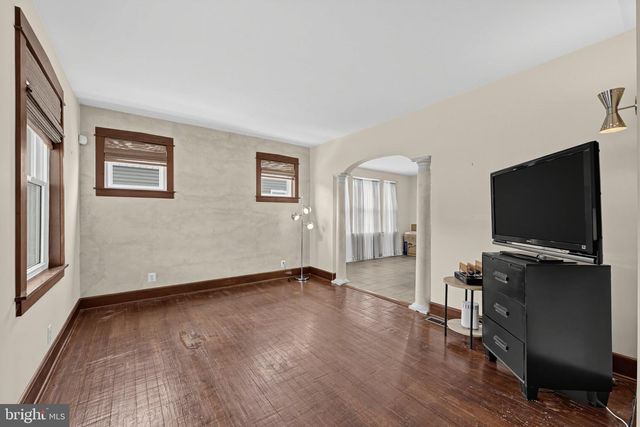 333 WASHINGTON TER, Audubon, NJ 08106