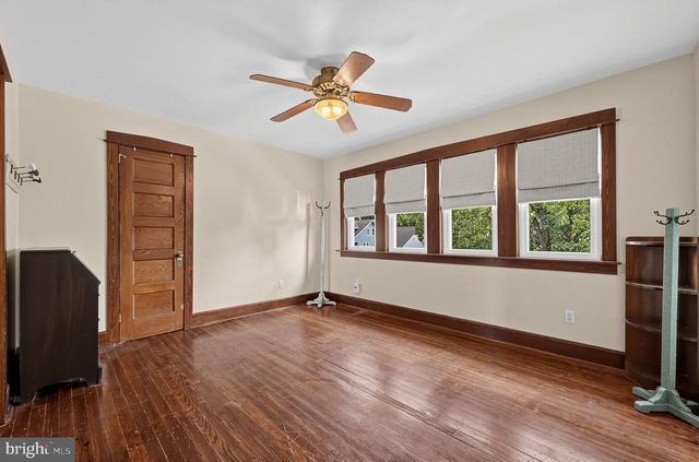 333 WASHINGTON TER, Audubon, NJ 08106