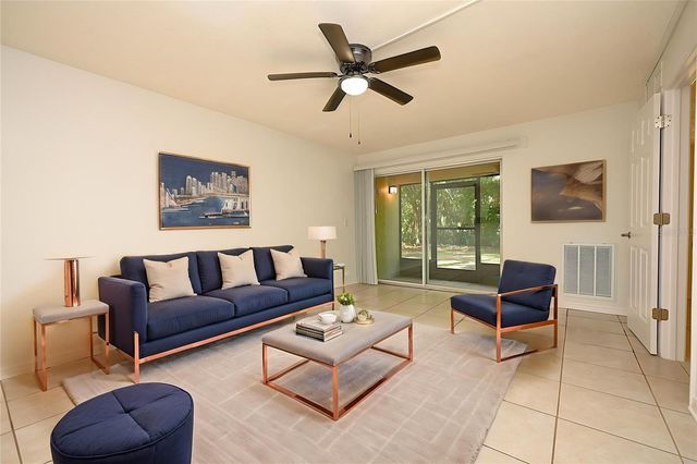 141 FERNERY ROAD D1, Lakeland, FL 33809