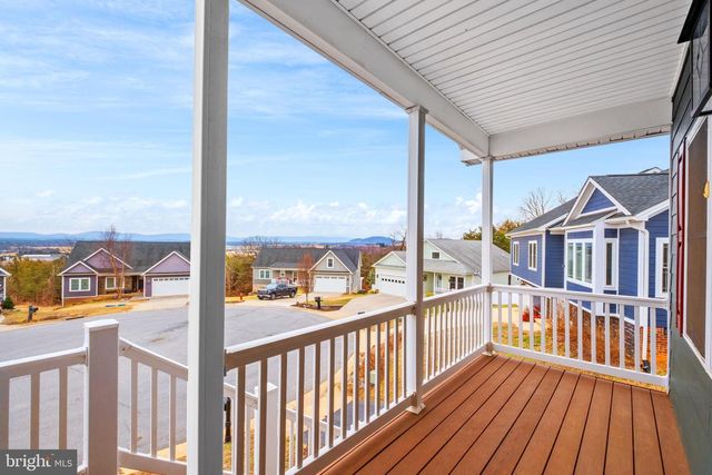 121 BEAUREGARD DR, Staunton, VA 24401