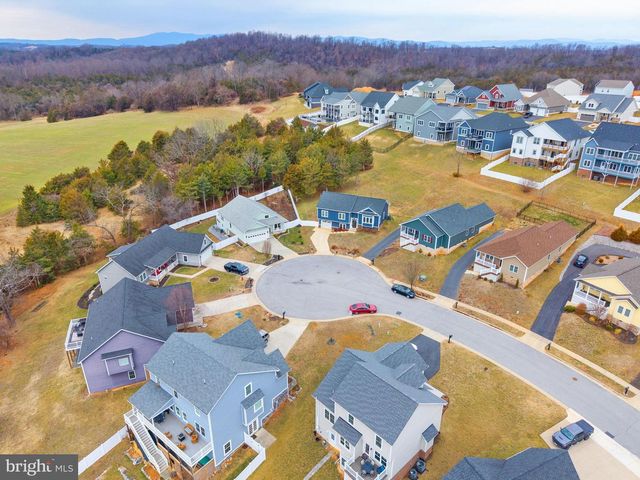 121 BEAUREGARD DR, Staunton, VA 24401