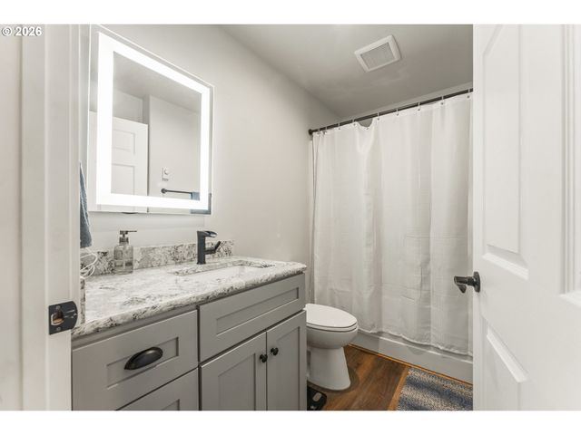 55503 MADRONE Dr, Bandon, OR 97411