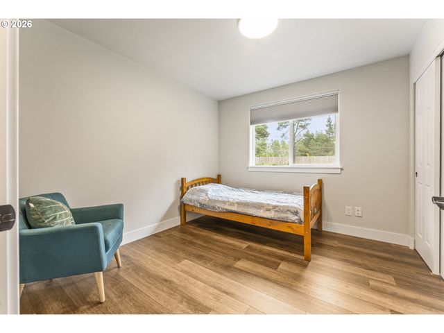 55503 MADRONE Dr, Bandon, OR 97411