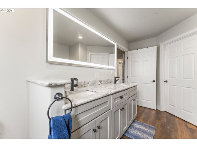 55503 MADRONE Dr, Bandon, OR 97411