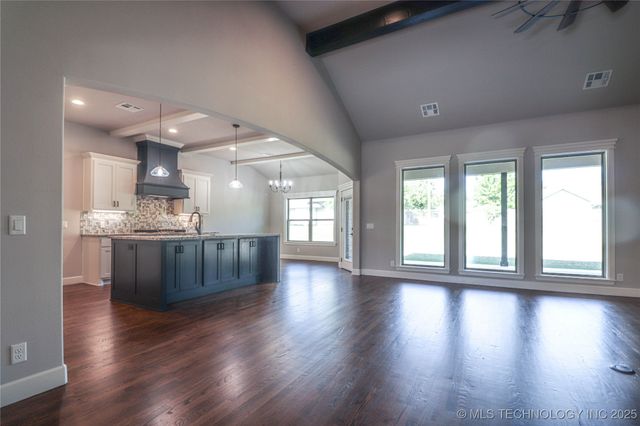 1440 Mabelle Drive, Sapulpa, OK 74066