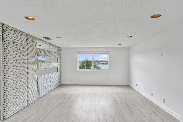 3109 Vista Del Mar, Margate, FL 33063