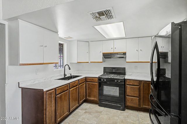 6612 S 5TH Avenue, Phoenix, AZ 85041