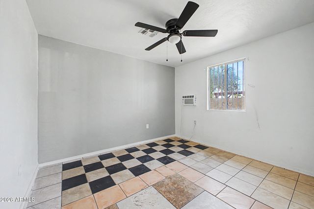 6612 S 5TH Avenue, Phoenix, AZ 85041