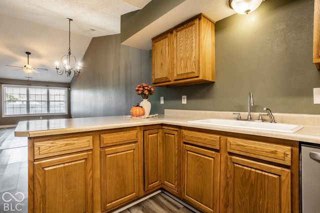 6146 Loggia Drive, Indianapolis, IN 46237
