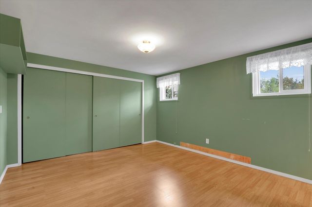 2111 W Mason Rd, Deer Park, WA 99006