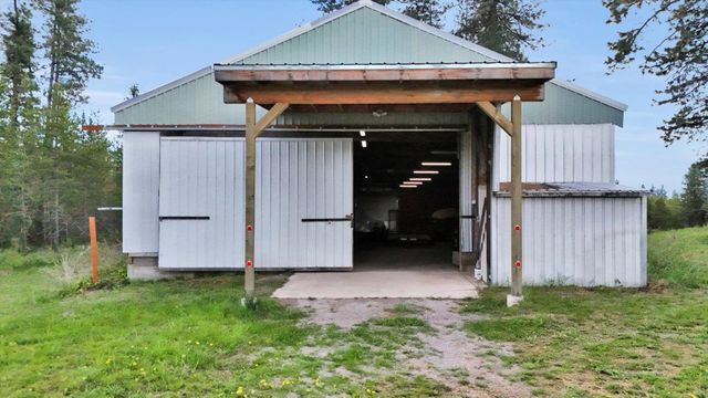 2111 W Mason Rd, Deer Park, WA 99006