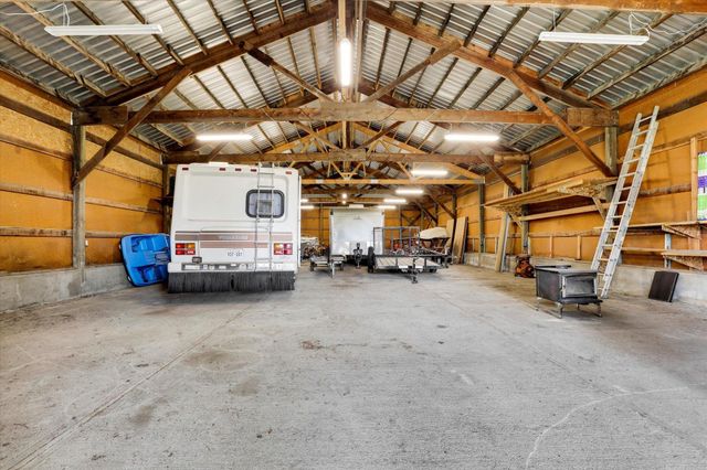 2111 W Mason Rd, Deer Park, WA 99006