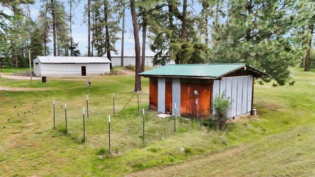 2111 W Mason Rd, Deer Park, WA 99006
