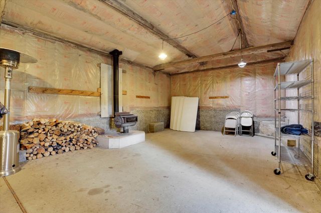 2111 W Mason Rd, Deer Park, WA 99006