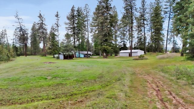 2111 W Mason Rd, Deer Park, WA 99006
