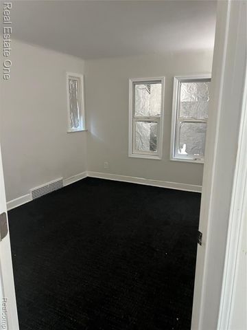 8607 Northlawn Street, Detroit, MI 48204