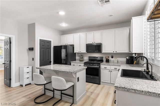 9174 Quiet Sky Street, Las Vegas, NV 89123