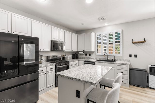 9174 Quiet Sky Street, Las Vegas, NV 89123