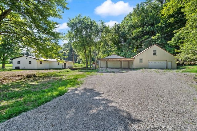 4473 Alonzo Smith Road, Georgetown, IN 47122