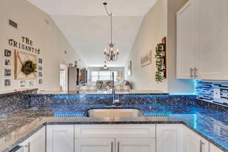 4693 Lucerne Lakes Boulevard E 203, Lake Worth, FL 33467