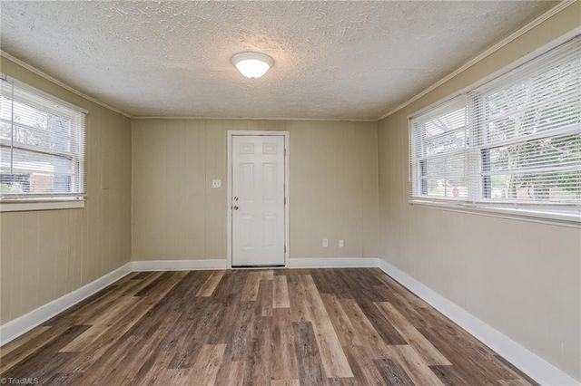 351 S Scientific Street, High Point, NC 27260