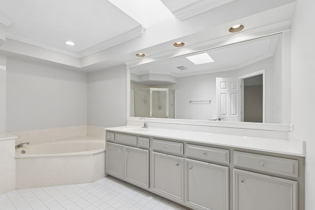 464 Park Barrington Drive, Barrington, IL 60010