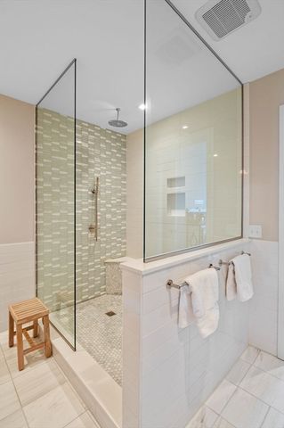 71 Greenwood Avenue 207, Swampscott, MA 01907