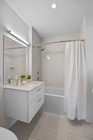 71 Greenwood Avenue 207, Swampscott, MA 01907