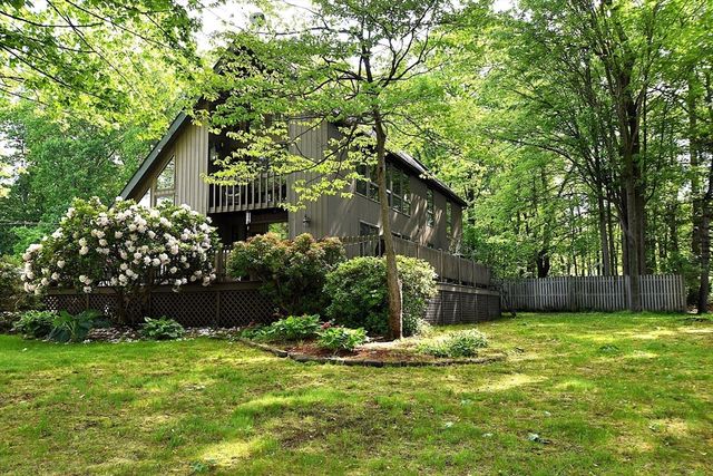 87 Norwood Ave, Leominster, MA 01453